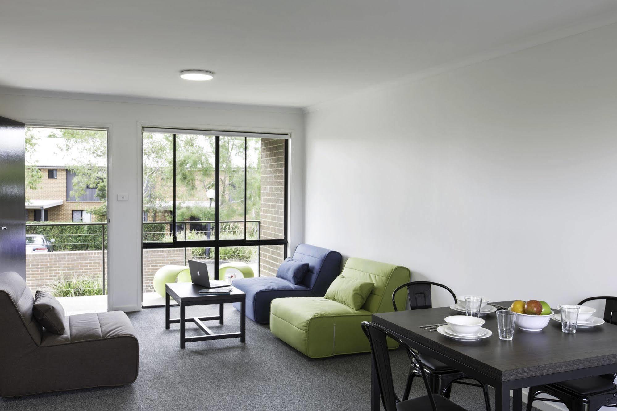Macquarie University Village Sidney Exterior foto